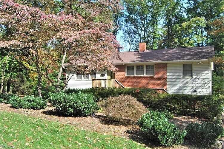 1st image of 2622 Robin Hood Dr