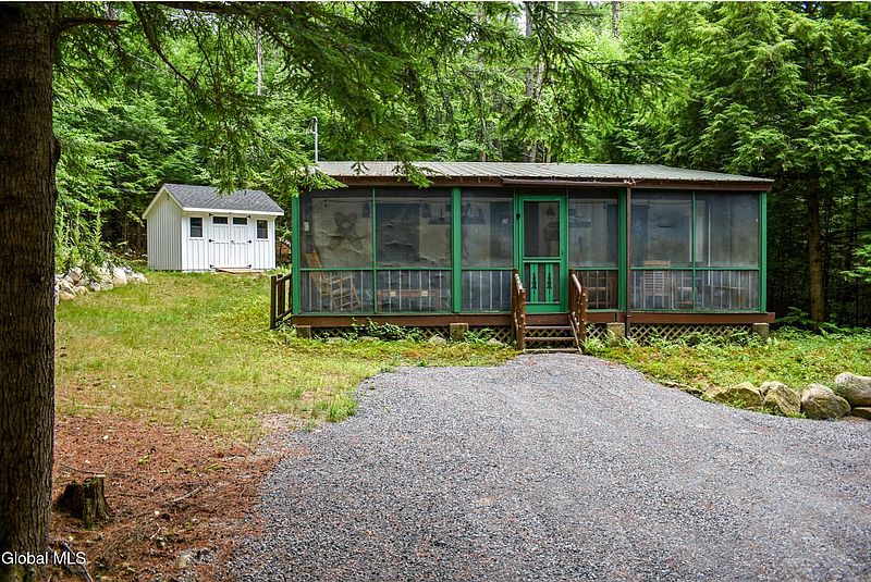 3rd image of 94 Clarkson Road
