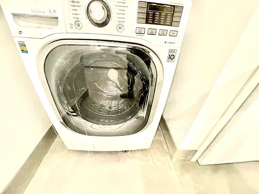 Rented by Pear NYC LLC | media 25