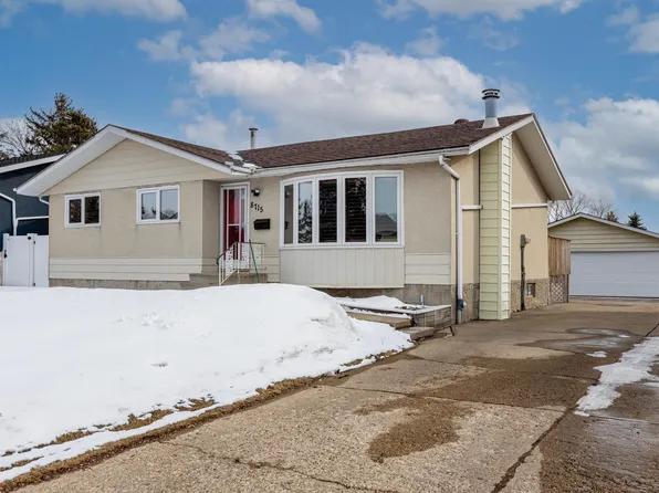 8715 43rd Ave NW, Edmonton, AB T6K 1B7