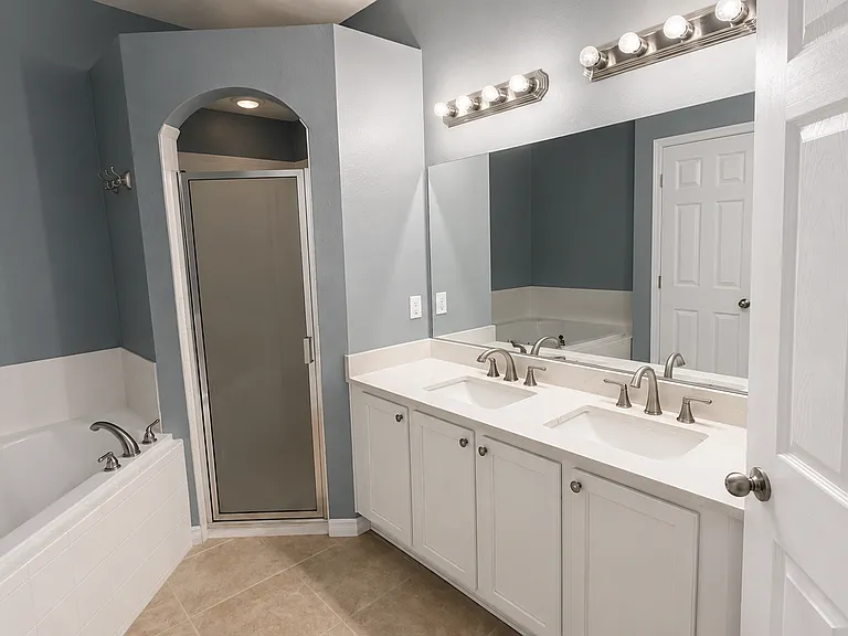 325 Highland Meadows St — Photo 7