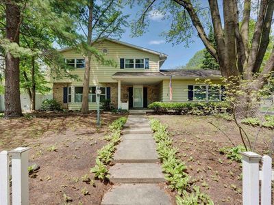 2902 Wimbledon Way, Madison, WI, 53713
