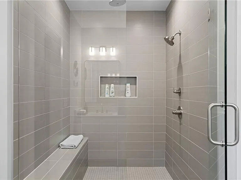 1231 Holly St NW — Photo 53