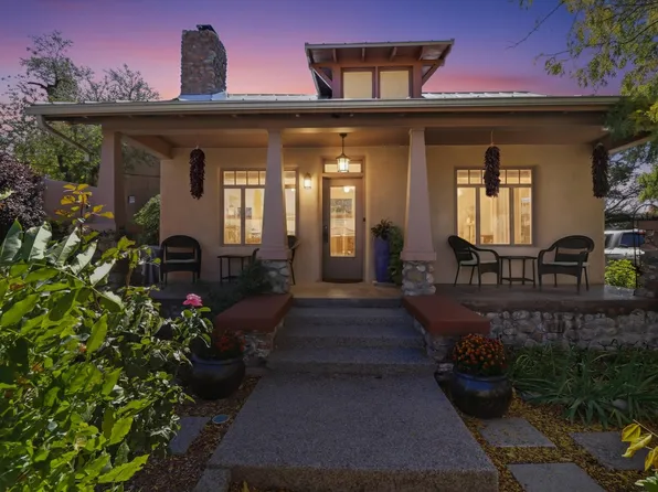 518 Agua Fria St, Santa Fe, NM 87501