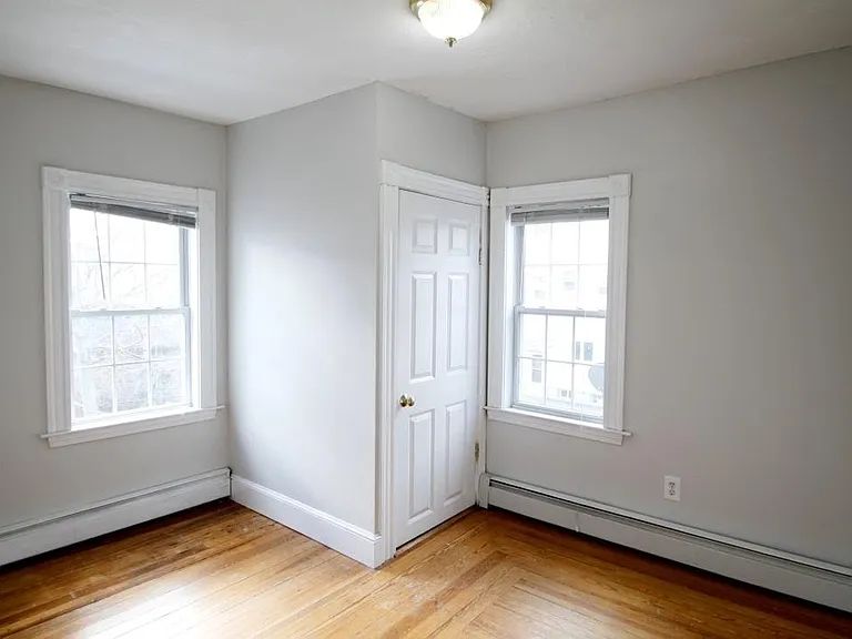 11-15 America St — Photo 2