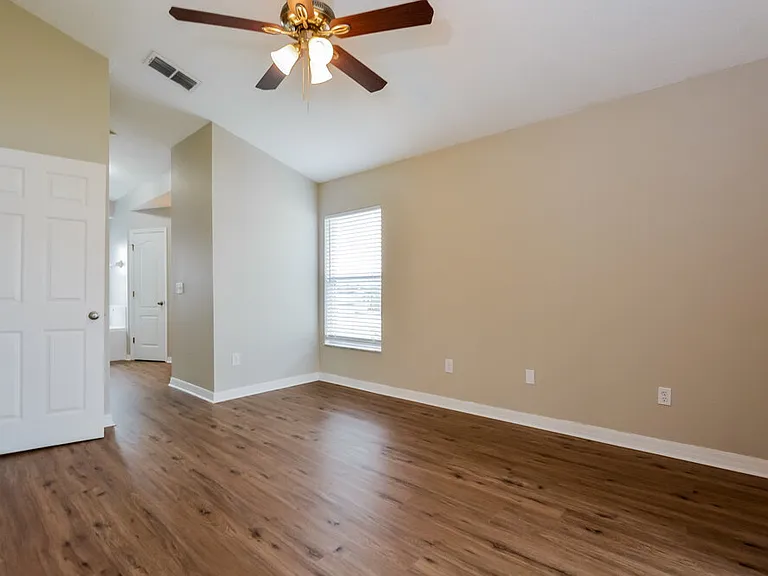 2609 Athens Dr — Photo 11