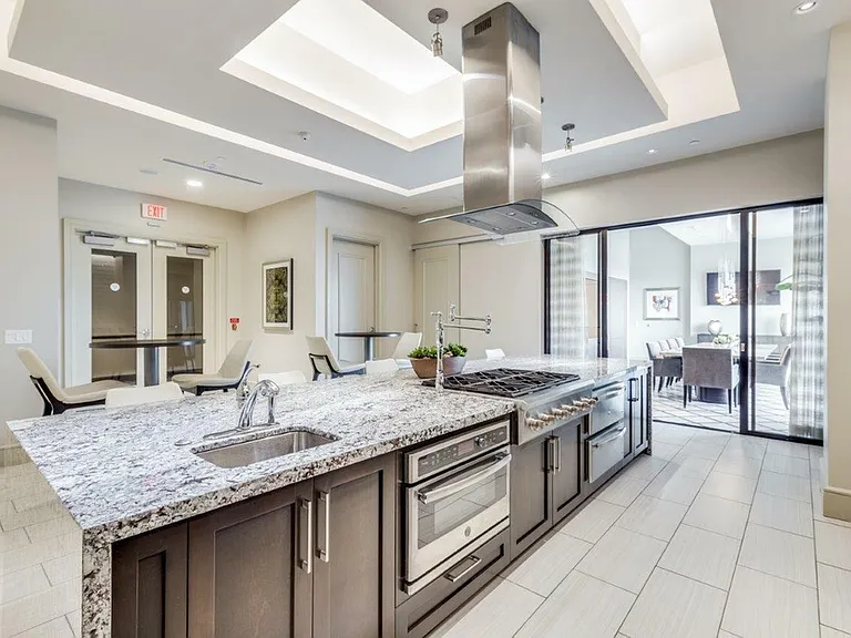 Ideal for cooking and gathering.
