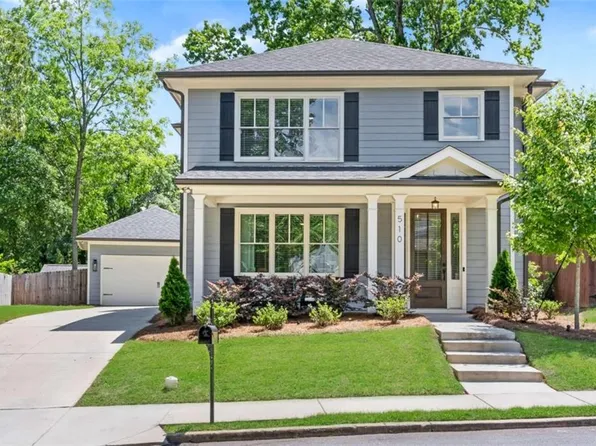 510 Oak Dr, Hapeville, GA 30354