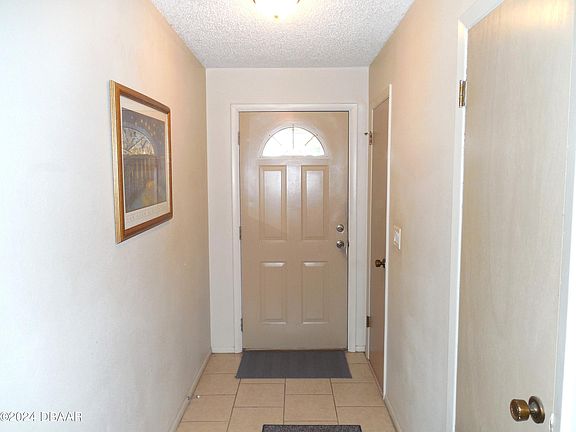 3rd image of 1309 Golf Ave