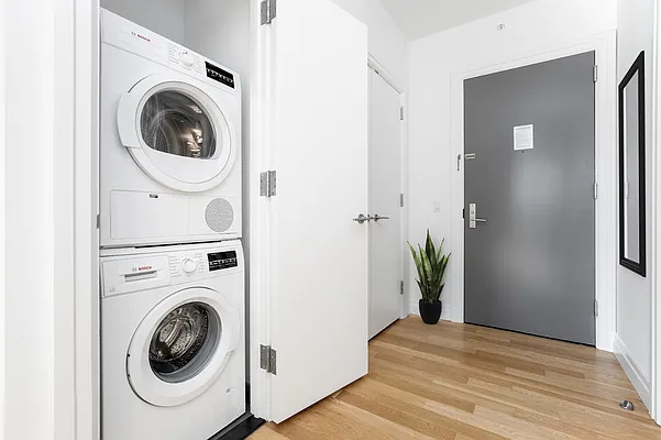 Rented by Platinum Properties | media 10