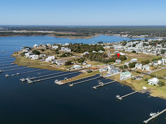 2nd image of 278 Live Oak Road