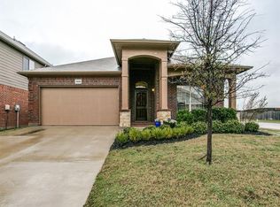 1440 Amazon Dr, Justin, TX 76247