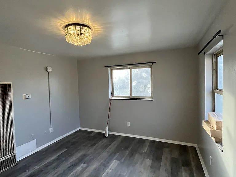 2414 Hancock Ave #2418 — Photo 7
