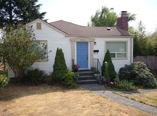 8556 37th Ave SW, Seattle, WA 98126