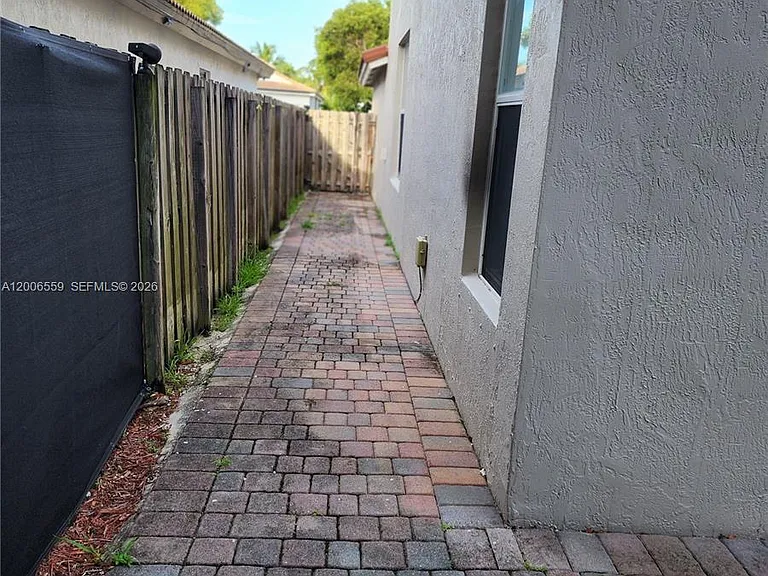 23902 SW 108th Ave — Photo 9