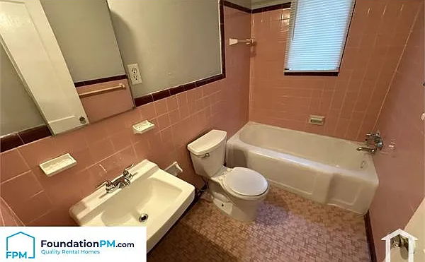 3326 Rosamond Ave — Photo 9