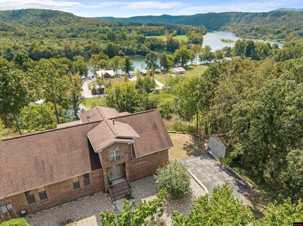 2194 County Road 108, Norfork, AR 72658