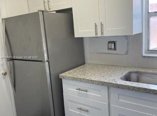 1001 SW 80th Ave #A, Pompano Beach, FL 33068