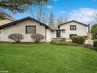 3201 Maple Leaf Dr, Glenview, IL, 60026
