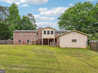 667 Stagecoach Rd, Stockbridge, GA 30281