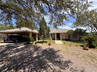 296 County Road 1601, Alice, TX 78332