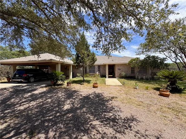 296 County Road 1601, Alice, TX 78332
