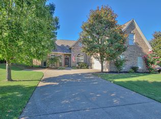 1090 Nealcrest Cir, Spring Hill, TN 37174