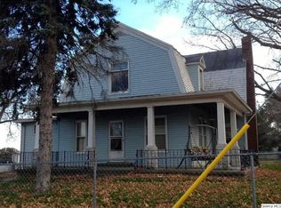 601 E Main St, Plainville, IL
