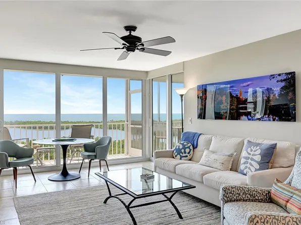 5550 Heron Point Dr, Naples, FL