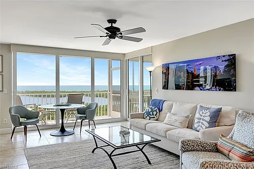 5550 Heron Point Dr #703 Photo 1
