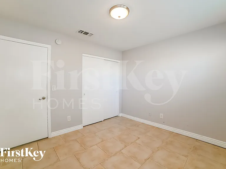 4367 E Campo Bello Dr — Photo 12