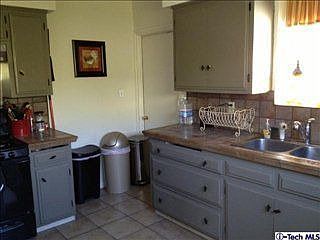 5th image of 5555 Willowcrest Ave