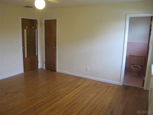 Building Photo 3