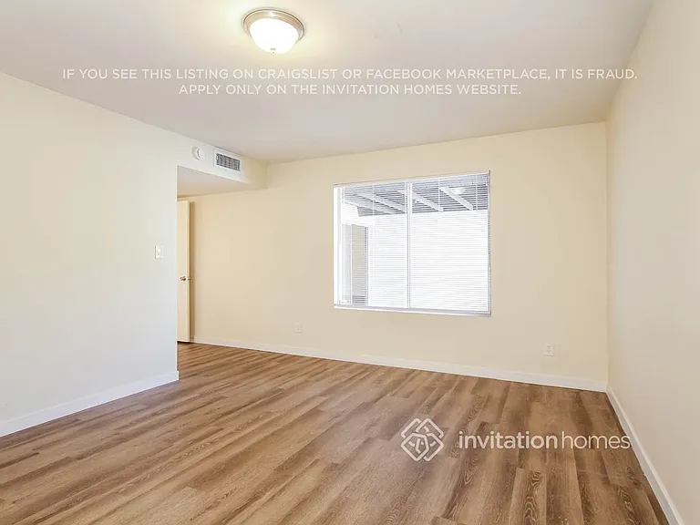 4614 W Sunnyside Ave — Photo 8