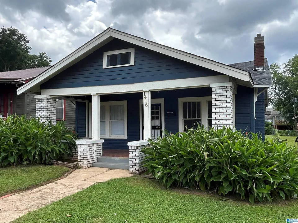 1416 11th Pl S