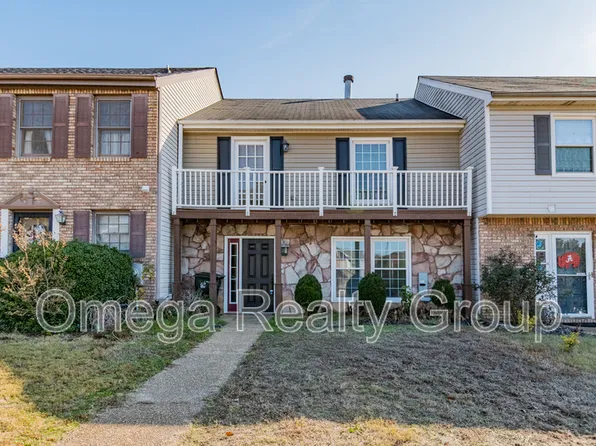 704 Cahaba Manor Dr, Pelham, AL 35124