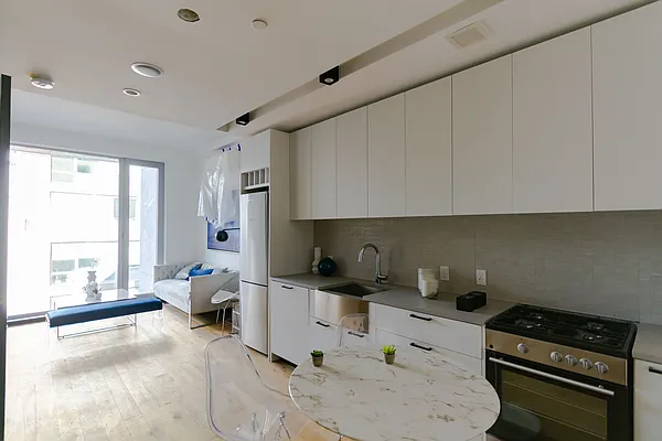 Rented by The KCI Group | media 49