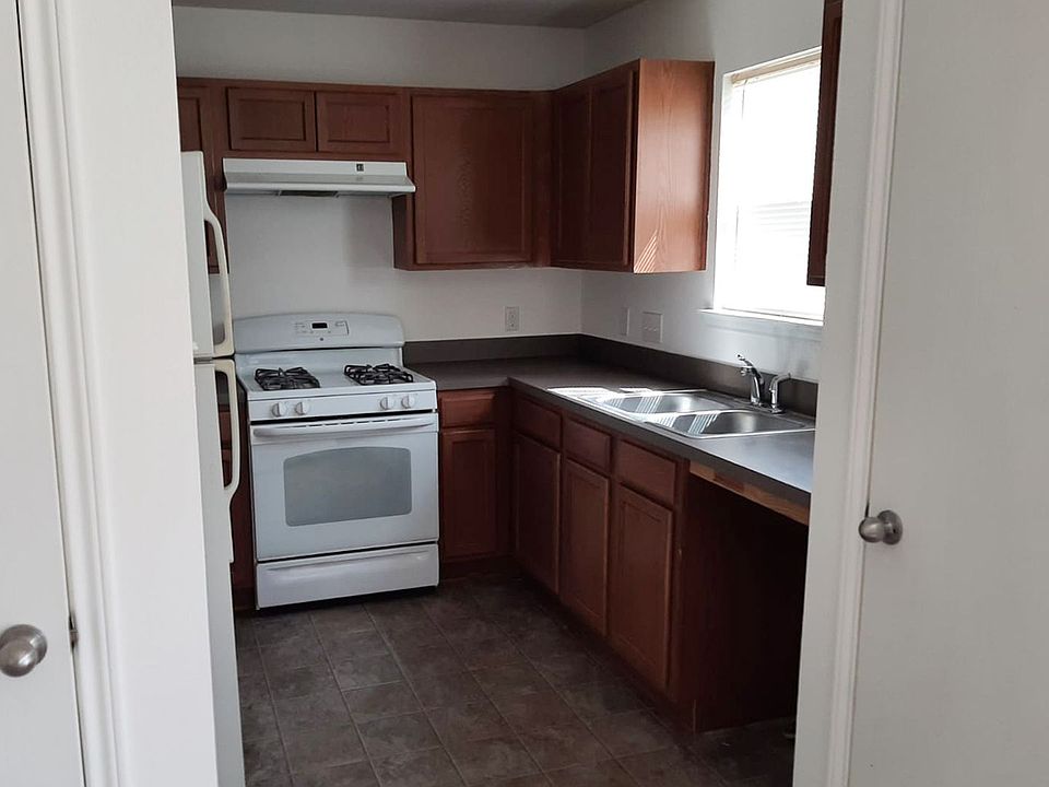 1st image of 1080 Hulett Dr