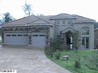 390 Calypso Beach Dr, Copperopolis, CA