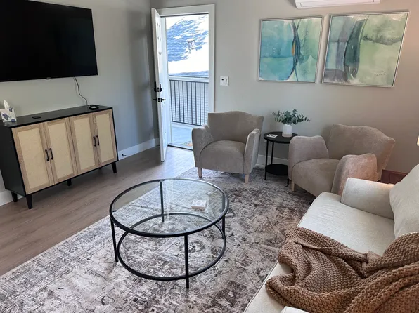 4126 4th Ave #4126, Sacramento, CA 95817