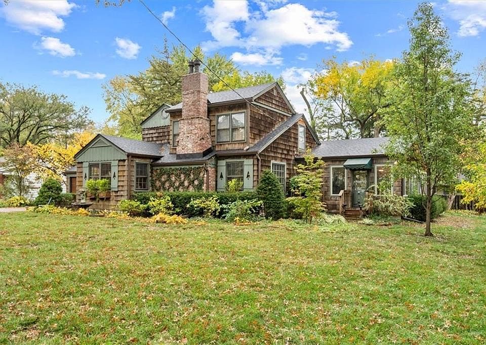 6727 Walmer St, Overland Park, KS 66204 MLS 2460202 Zillow