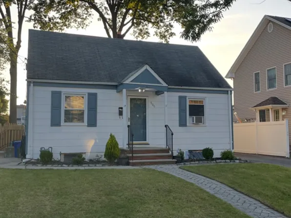 5-06 Boyd Ave, Fair Lawn, NJ 07410