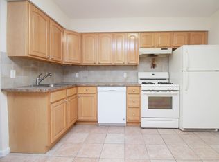 30-75 29th St #1, Astoria, NY 11102