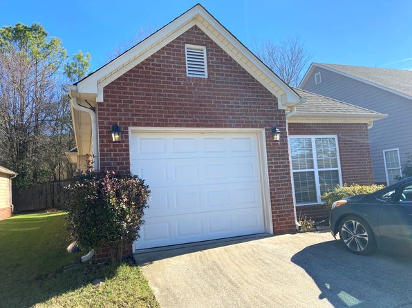 422 Holland Lakes Dr N