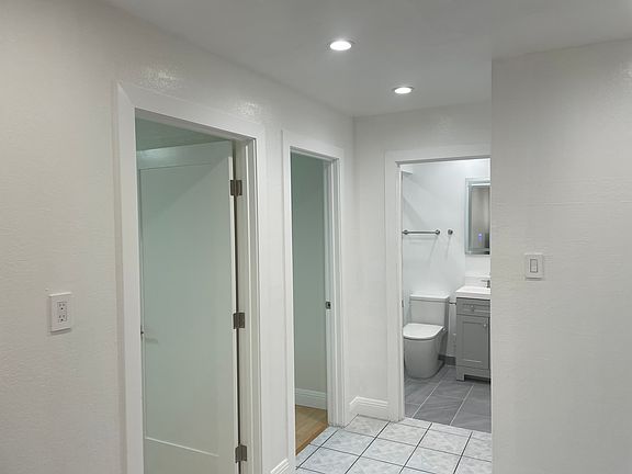3rd image of 22 Moneta Ct #A