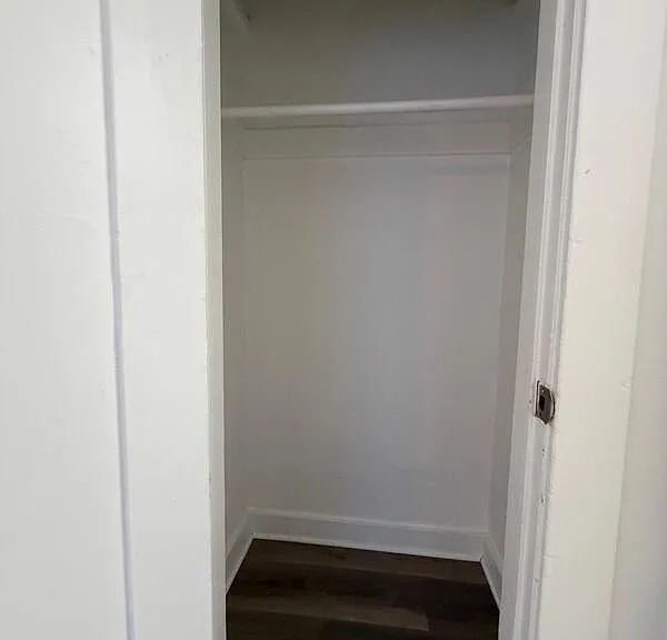 433 W 4th St #433 — Photo 10