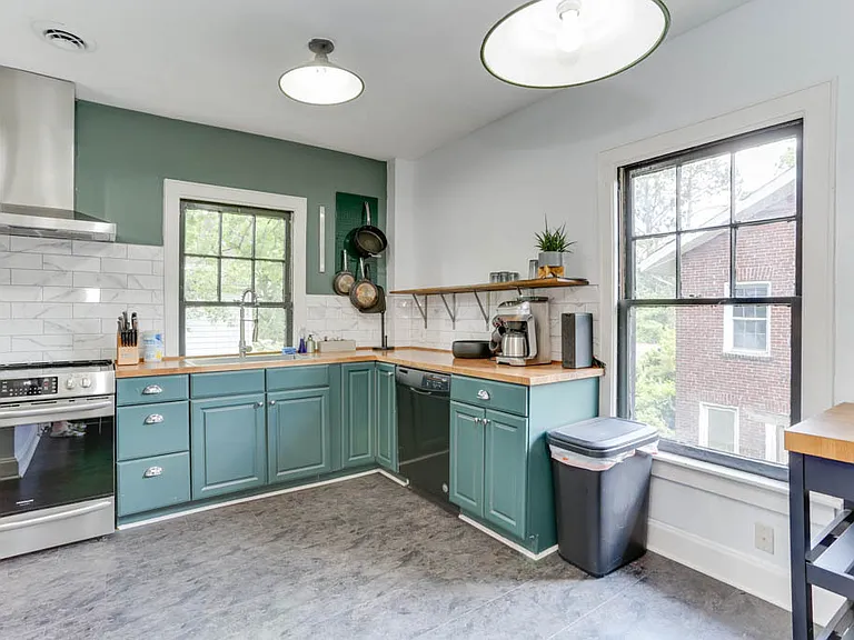 1700 Claremont Ave #2 — Photo 30