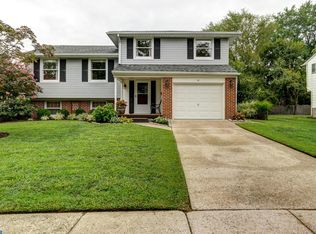 10 Academy Dr, Stratford, NJ 08084