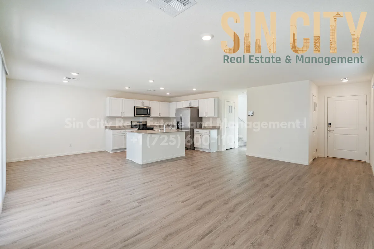 4 bed, 2.5 bath, 1855 sqft, $2,495 — Photo 3