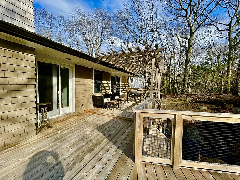 Peconic Hills Dr — Photo 23